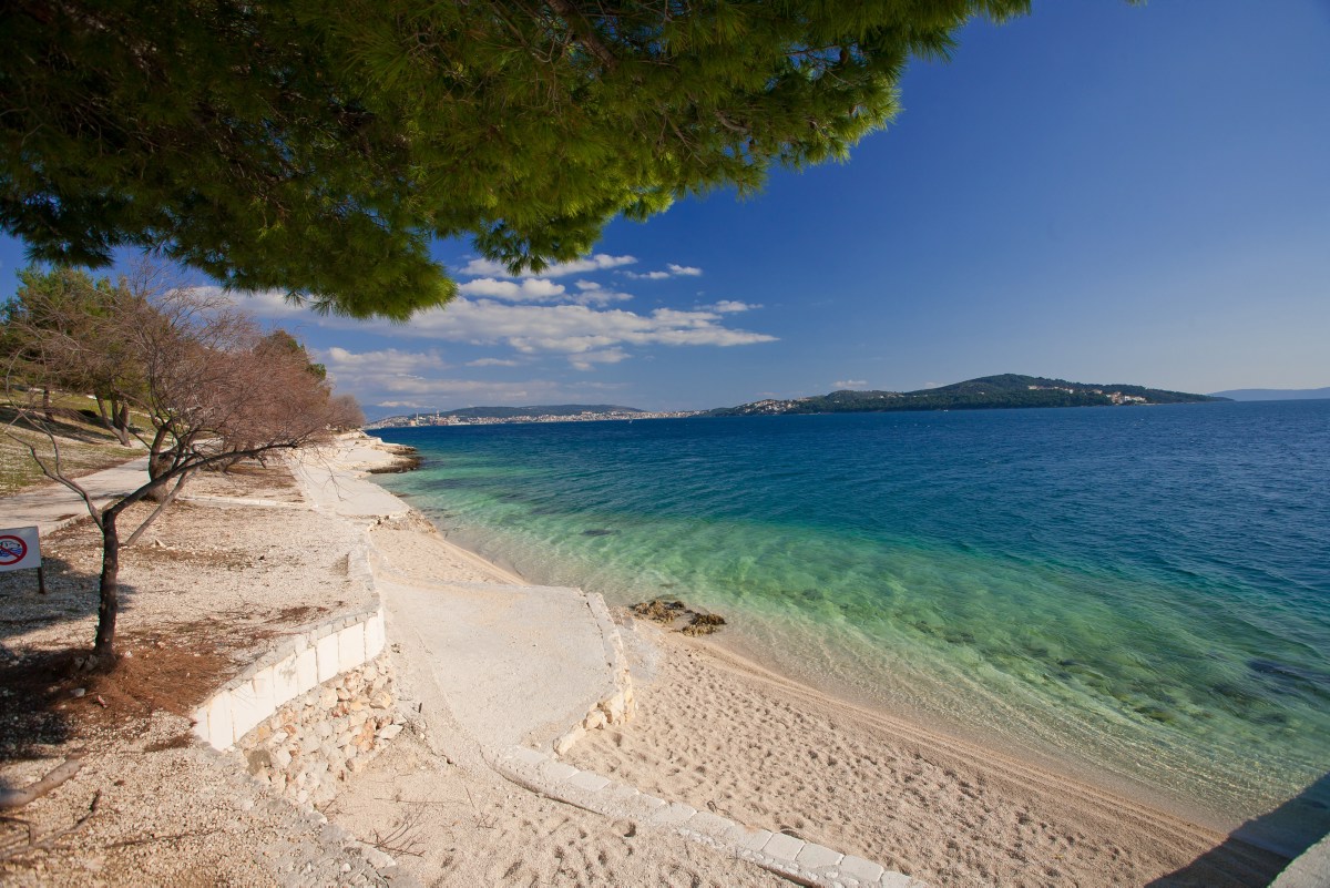 Location: on the beach, about 5 km away from Trogir and it is 